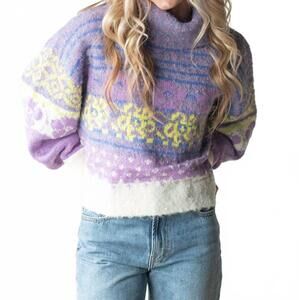 NEW IN-LOOM women's multi color sweater in purple